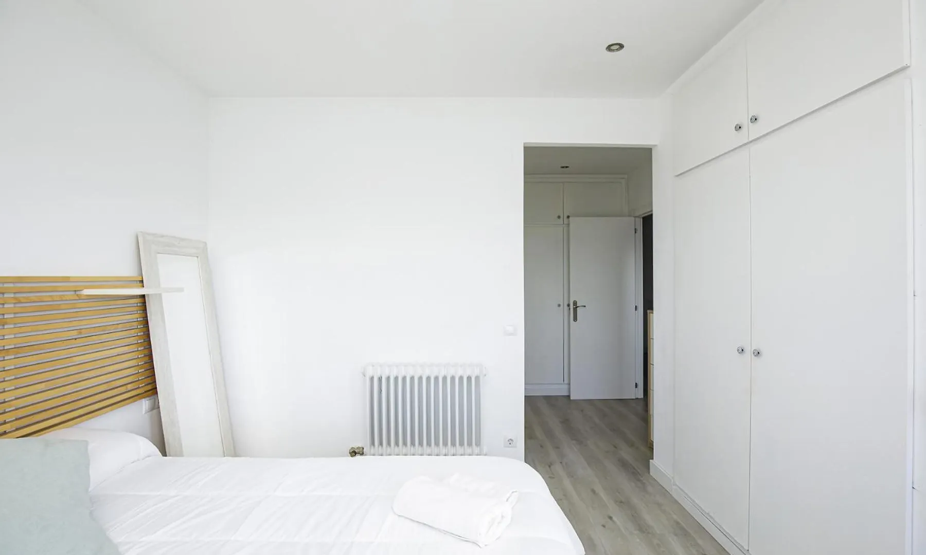 Chalet Casa Con Bonitas Vistas En Montjuic Girona Villa Spain