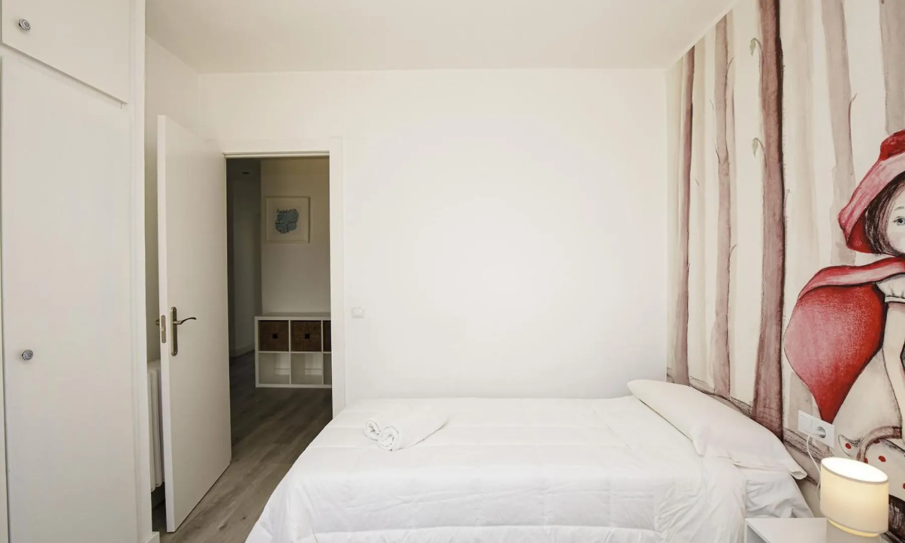 Chalet Casa Con Bonitas Vistas En Montjuic Girona Villa