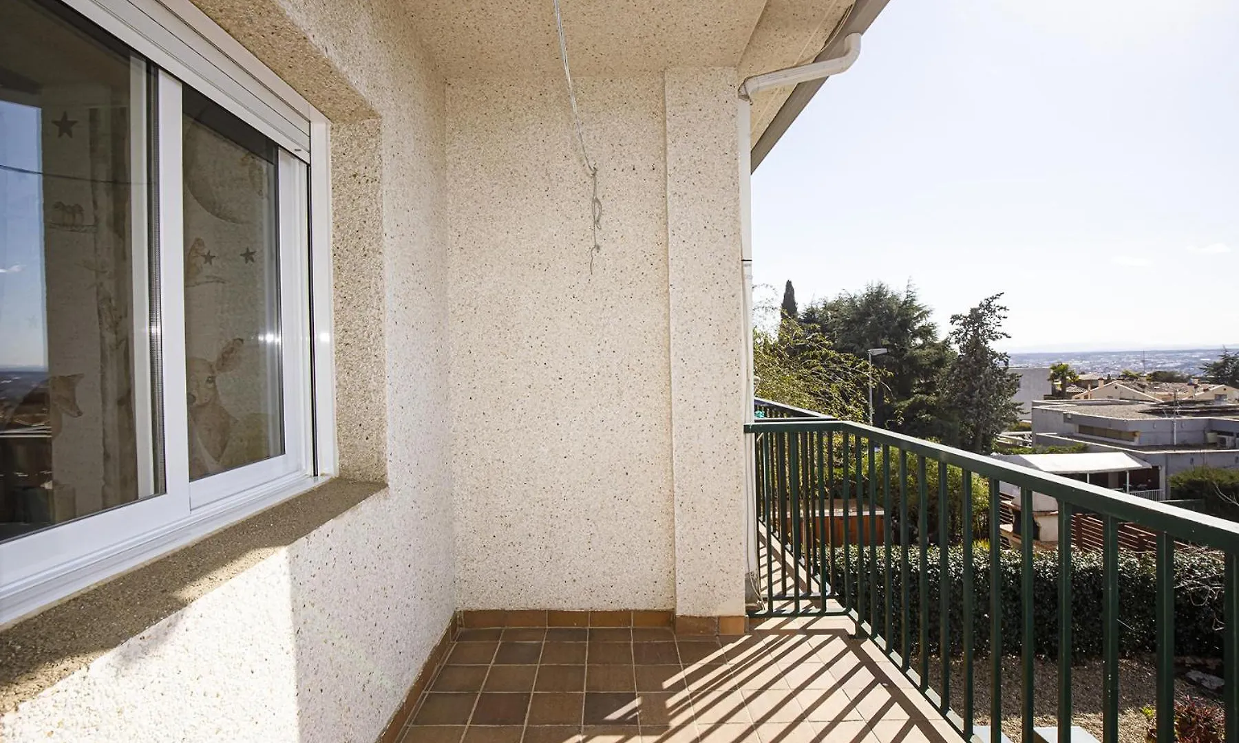 Casa Con Bonitas Vistas En Montjuic Girona Villa Spain
